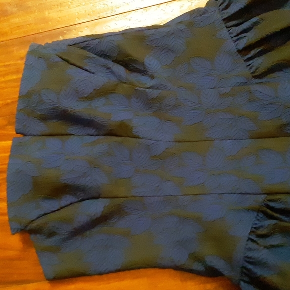 Womens strapless corset style dress - Picture 3 of 10